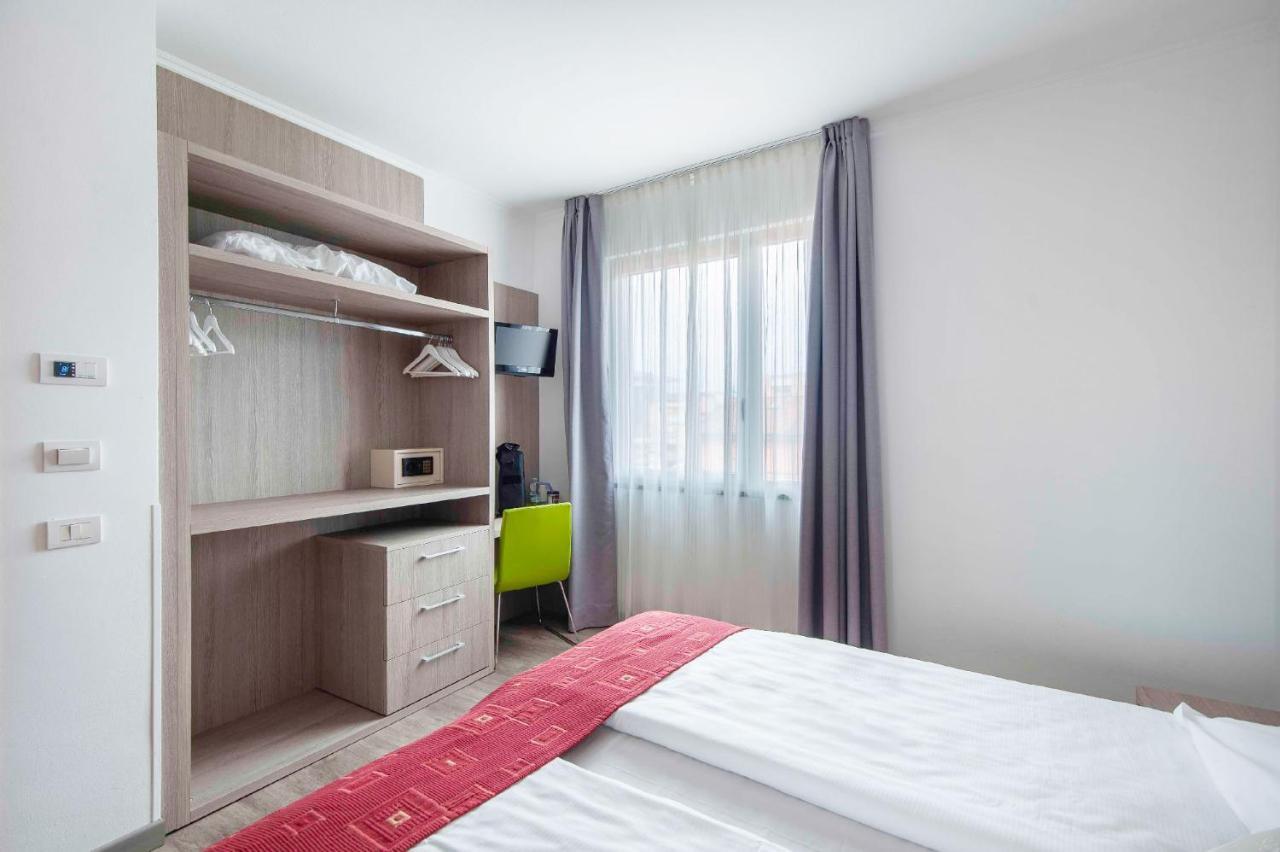 Hotel Venezia Riva del Garda Eksteriør billede