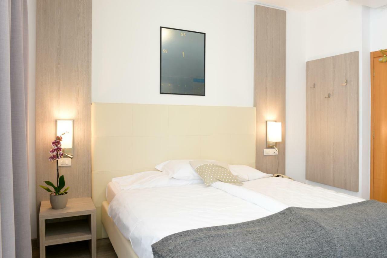 Hotel Venezia Riva del Garda Eksteriør billede