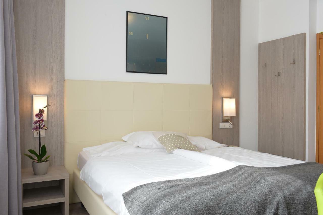 Hotel Venezia Riva del Garda Eksteriør billede