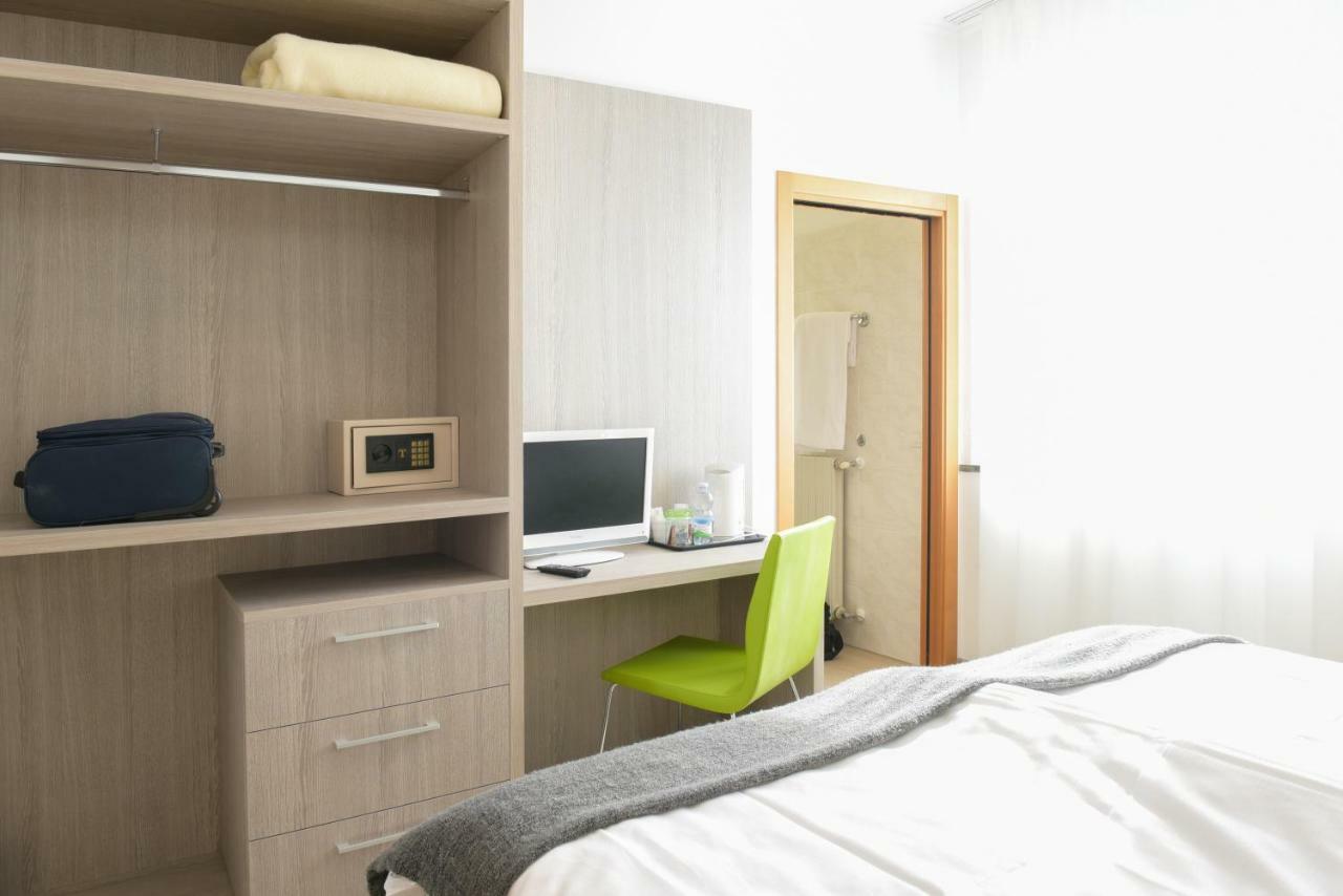 Hotel Venezia Riva del Garda Eksteriør billede